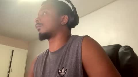 Xavier Miller online show from November 13, 5:48 pm