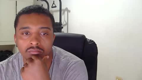 Xavier Miller online show from May 3, 4:24 pm