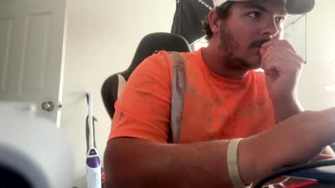 xdaddy_xx online show from August 5, 9:56 pm