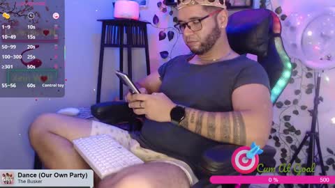 Snapshot of xein_wolf chatting on October 13, 2:35 am Xein Independent Model online show from October 13, 2:35 am