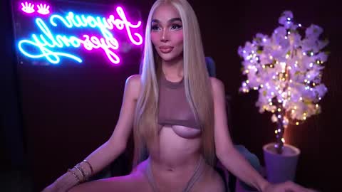 Anne online show from May 27, 2:30 am