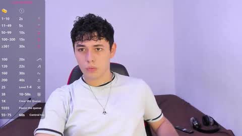Snapshot of xhans17 chatting on October 16, 10:52 pm xhan online show from October 16, 10:52 pm