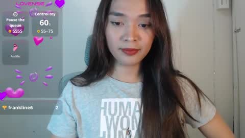 xhotlickerkiarax online show from March 29, 12:01 am