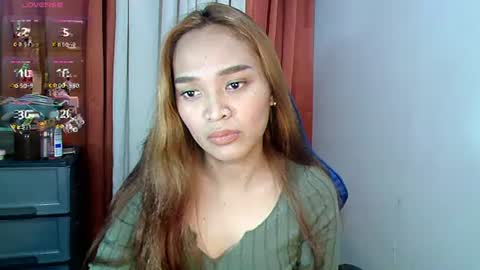 xhotlickerkiarax online show from December 27, 9:00 pm