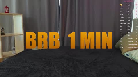 Luna and Lina online show from February 18, 4:56 am