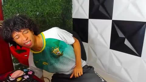 xion_ez online show from October 22, 8:43 pm