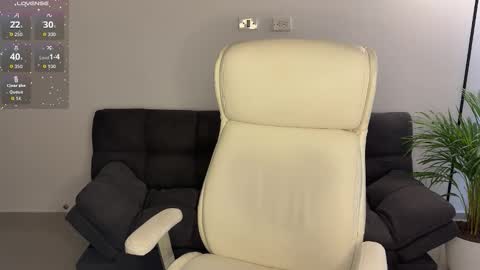 xisisxx online show from September 20, 8:12 pm