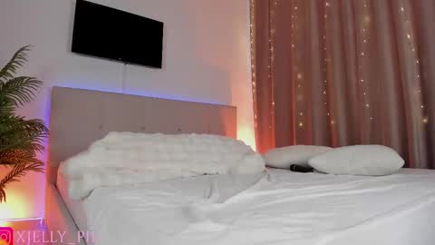 Charisma online show from March 10, 11:14 am