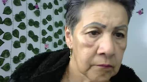 xkarlotaxxx online show from May 16, 11:36 pm