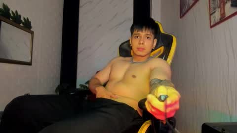      online show from October 8, 12:22 pm