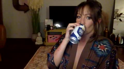 Snapshot of xlacyy chatting on December 11, 3:02 am xLacyy online show from December 11, 3:02 am