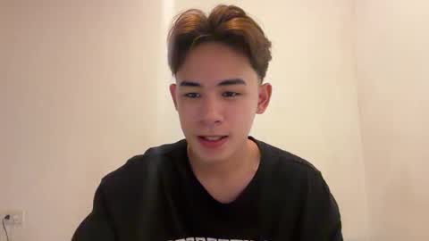 MIKAEL online show from August 1, 3:57 pm