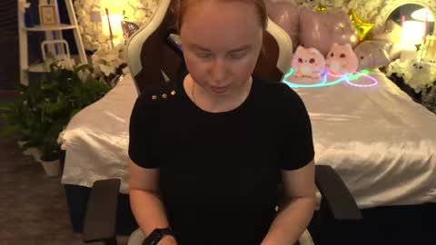 Monica online show from May 23, 12:12 pm