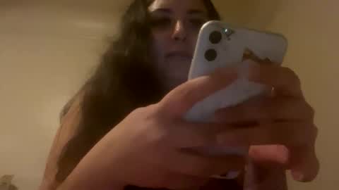 xocrybaby online show from November 25, 12:42 am