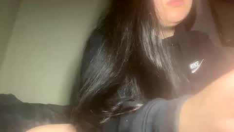 xocrybaby online show from February 9, 5:40 am