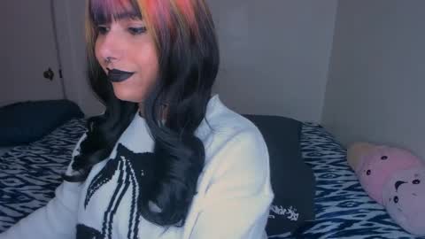 Rae  online show from February 16, 2:20 am