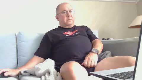 xrap online show from September 29, 1:54 pm