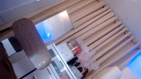 Snapshot of xsecretobsessionx chatting on February 22, 1:11 am Zoey online show from February 22, 1:11 am