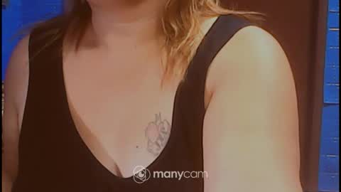 Snapshot of xsw33t_joy69x chatting on October 1, 1:10 pm joy online show from October 1, 1:10 pm
