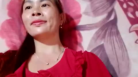 xuxulove00 online show from October 12, 5:11 am