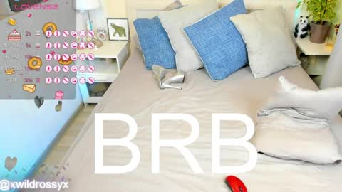 xwildrossyx online show from April 7, 4:47 am