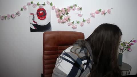 xx daniella xx online show from November 17, 8:39 am