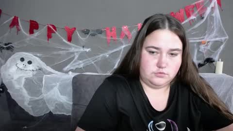 Snapshot of xx_daniella_xx chatting on October 16, 10:48 am xx daniella xx online show from October 16, 10:48 am