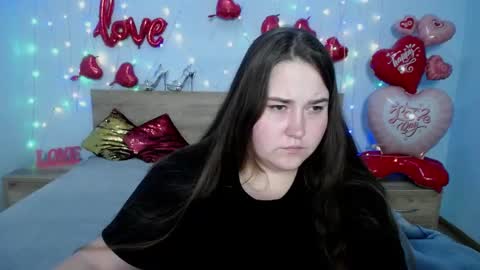 Snapshot of xx_daniella_xx chatting on February 4, 1:02 am xx daniella xx online show from February 4, 1:02 am