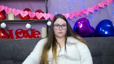 Snapshot of xx_daniella_xx chatting on February 15, 12:15 am xx daniella xx online show from February 15, 12:15 am