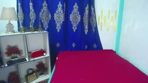 Snapshot of xxapplebabexx chatting on February 28, 8:39 pm xxapplebabexx online show from February 28, 8:39 pm
