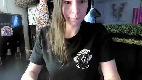 Deezy online show from January 18, 10:39 pm
