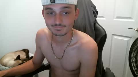 XxDreamBoyxX online show from March 4, 4:17 am