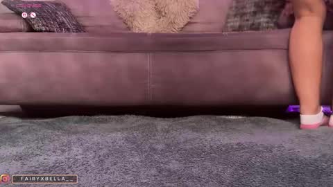 xxfairyxgiiirlxx online show from November 19, 6:50 pm