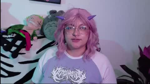 xxgreengoodxx online show from March 18, 9:31 pm