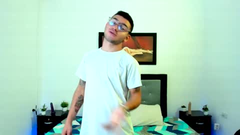 David and Mike online show from February 17, 2:28 pm