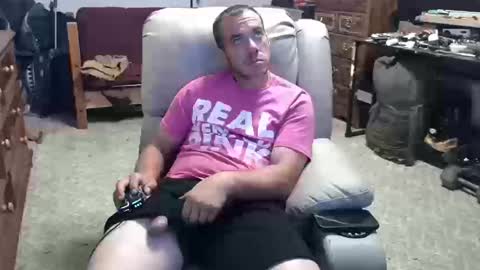 Snapshot of xxscubastevexxx chatting on September 23, 1:21 am xxScubaStevexx online show from September 23, 1:21 am