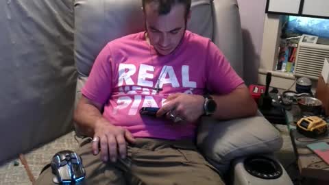 Snapshot of xxscubastevexxx chatting on October 8, 2:45 pm xxScubaStevexx online show from October 8, 2:45 pm