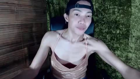 Snapshot of xxskinny_alonzoxx chatting on March 3, 5:09 pm Ali online show from March 3, 5:09 pm