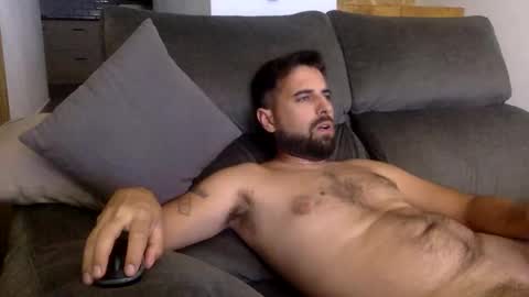 xXskyline4Xx online show from September 27, 11:46 pm