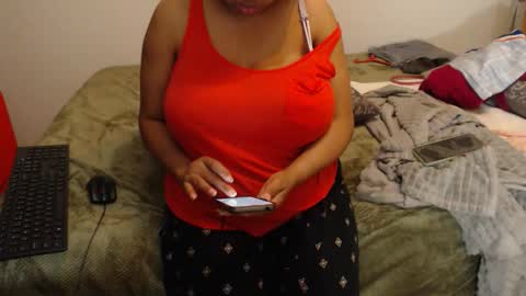 Ayanda online show from December 16, 5:08 pm