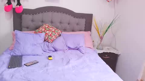 Gabriela and Diego online show from January 5, 9:18 pm