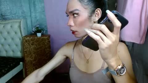 Your Princess Yums online show from December 13, 9:35 am