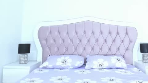 Elvira online show from November 22, 10:46 am