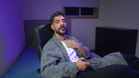 xxxhabibi online show from November 23, 6:39 pm