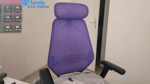 Keira online show from December 18, 6:36 pm