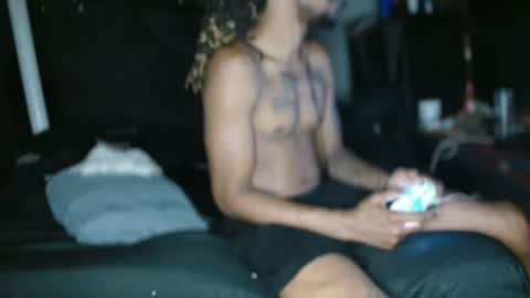 xxxjrstrokesxxx online show from August 5, 5:15 am