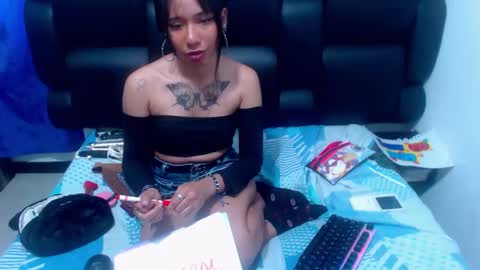 Snapshot of xxxreinasexyassxxx chatting on March 10, 4:57 pm xxxreinasexyassxxx online show from March 10, 4:57 pm