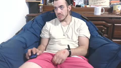 ScubaSteve online show from February 7, 11:55 pm