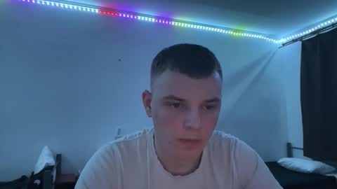 Leo online show from March 24, 8:37 pm