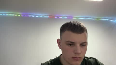 Leo online show from March 25, 8:48 pm